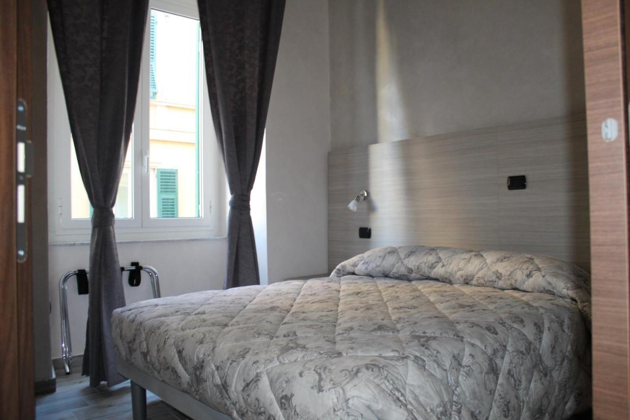 Ricci Rooms เจนัว ห้อง รูปภาพ